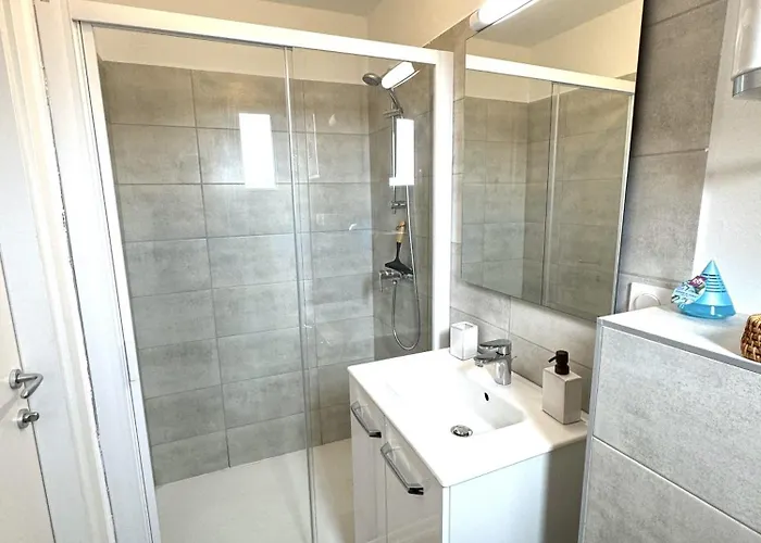 Corsica Bella 87 T2 Cosy Piscines Proche Apartment *