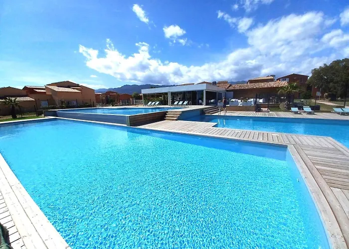 Apartment Corsica Bella 87 T2 Cosy Piscines Proche Lecci